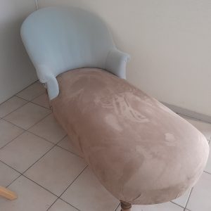 chaise longue